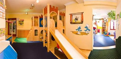 фото отеля Smiley Kinderhotel
