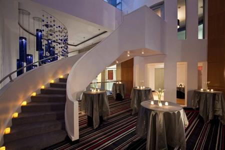 фото отеля Doubletree Guest Suites Times Square