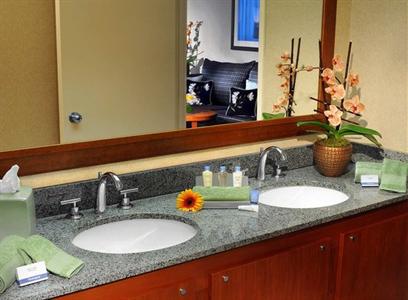 фото отеля Doubletree Guest Suites Times Square