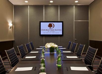 фото отеля Doubletree Guest Suites Times Square