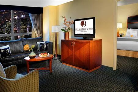фото отеля Doubletree Guest Suites Times Square