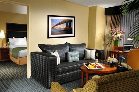 фото отеля Doubletree Guest Suites Times Square