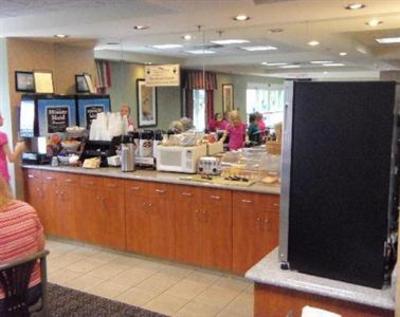 фото отеля Baymont Inn & Suites Cookeville