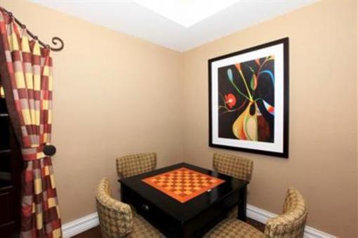 фото отеля SuiteAmerica Village at Morena Vista Apartment San Diego