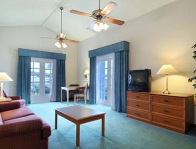 фото отеля Baymont Inn & Suites Wurzbach San Antonio