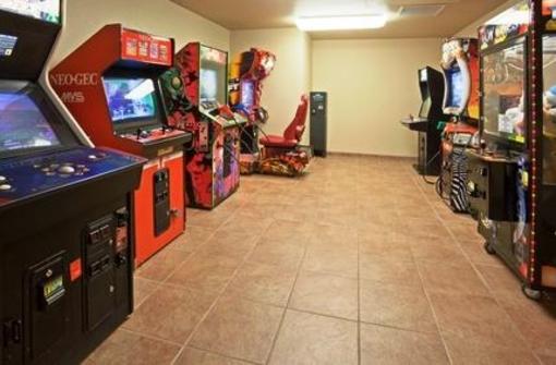 фото отеля Holiday Inn Express Hotel & Suites Sturgis