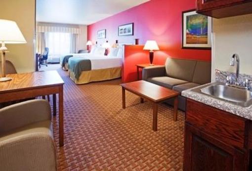 фото отеля Holiday Inn Express Hotel & Suites Sturgis