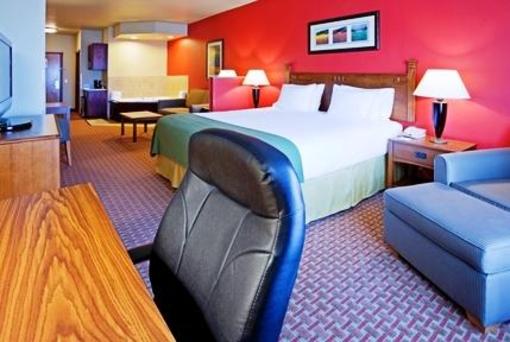 фото отеля Holiday Inn Express Hotel & Suites Sturgis