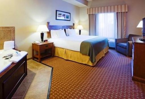 фото отеля Holiday Inn Express Hotel & Suites Sturgis