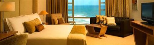 фото отеля Suncoast Hotel and Towers