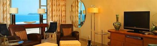 фото отеля Suncoast Hotel and Towers