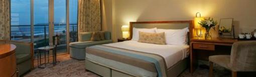 фото отеля Suncoast Hotel and Towers