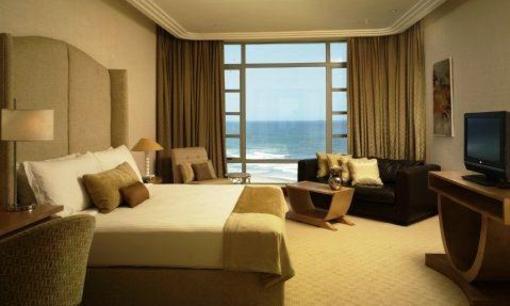фото отеля Suncoast Hotel and Towers