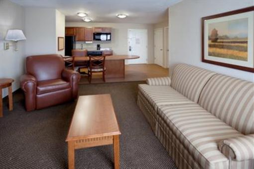фото отеля Candlewood Suites San Antonio NW Near Seaworld