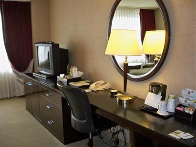 фото отеля The Westin Los Angeles Airport