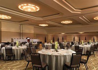 фото отеля The Westin Los Angeles Airport