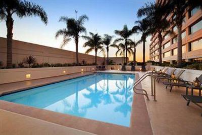 фото отеля The Westin Los Angeles Airport