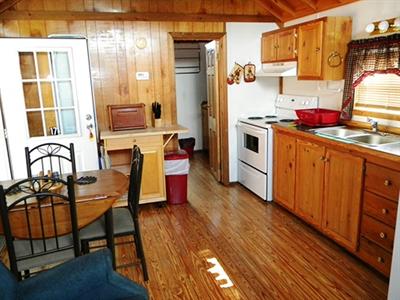 фото отеля Miller's World Glades Haven Cozy Cabins Everglades