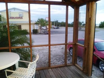 фото отеля Miller's World Glades Haven Cozy Cabins Everglades