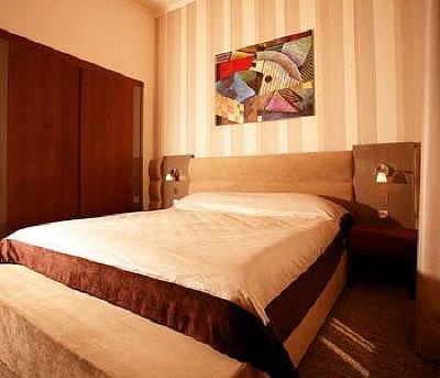 фото отеля Iaki Hotel