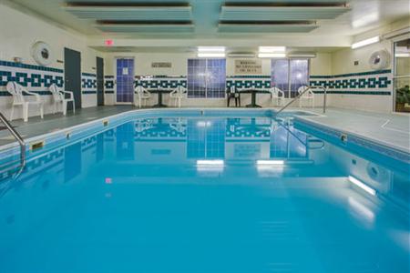 фото отеля Country Inn & Suites Romeoville
