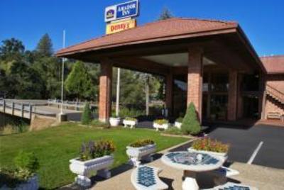 фото отеля BEST WESTERN PLUS Sunset Plaza Hotel