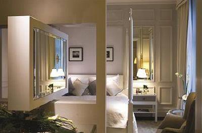 фото отеля Fairmont Le Montreux Palace