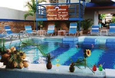 фото отеля Howard Johnson Hotel Tinajero