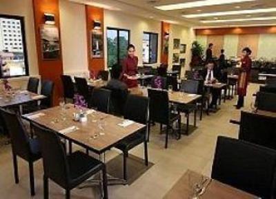 фото отеля Hotel Sentral