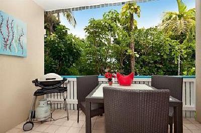 фото отеля By the Sea Apartments Port Douglas