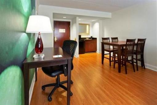 фото отеля Hotel Indigo Albany Latham