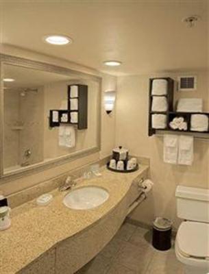 фото отеля Hampton Inn I-26 Biltmore Square