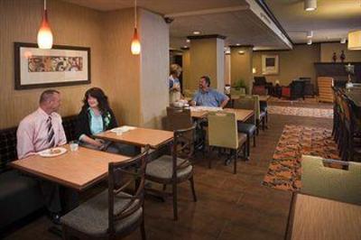 фото отеля Hampton Inn I-26 Biltmore Square