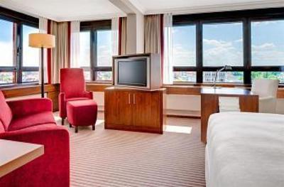 фото отеля Sheraton Muenchen Westpark Hotel