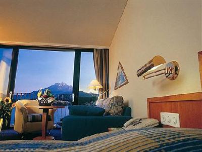 фото отеля Seehotel Hermitage Luzern