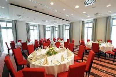фото отеля DORMERO Schlosshotel