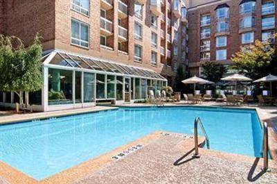 фото отеля Hilton Suites Atlanta Perimeter