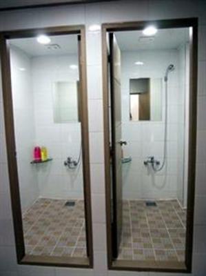фото отеля Miss Egg Hostel