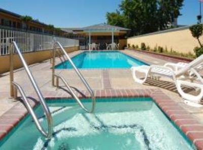 фото отеля BEST WESTERN Town House Lodge