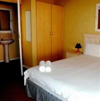 фото отеля Afrovibe Adventure Lodge