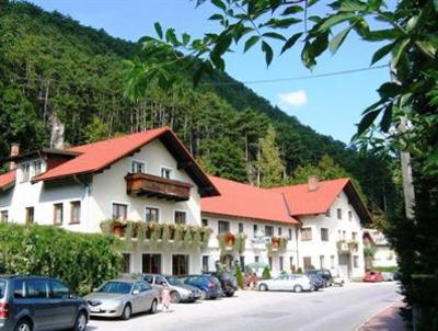 фото отеля Gasthof zur Bruthenne