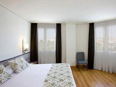 фото отеля Hesperia Cordoba