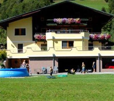 фото отеля Bauernhof Bio-Bauernhof Untergrub