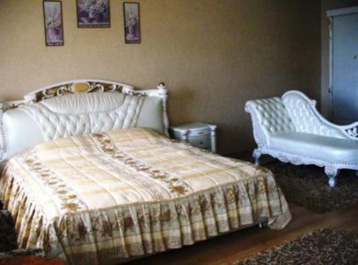 фото отеля Strelets Hotel
