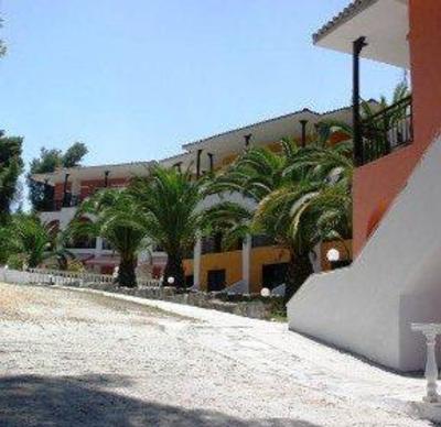 фото отеля Kassandra Bay Village
