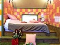 Art in Tiara Pension