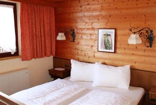 фото отеля Ferienpension Katharinahof Sibratsgfall