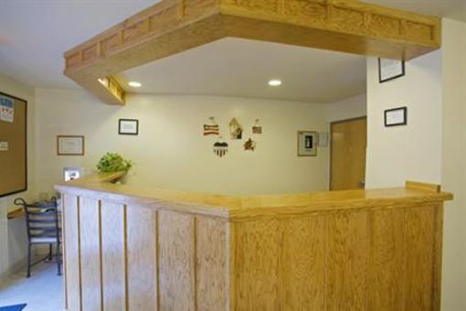 фото отеля Americas Best Value Inn Shelbina