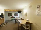 фото отеля Americas Best Value Inn Shelbina