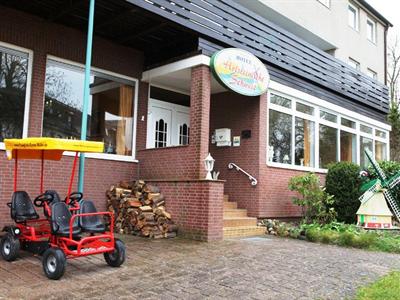 фото отеля Hotel Holsteinische Schweiz